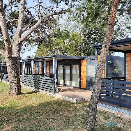 Sand & Relax Privlaka - Mobile Gloria Holiday home *